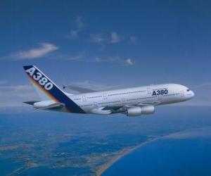 yapboz Airbus A380 dünyanın en büyük yolcu uçağı olan